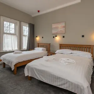 Ascot Grange - Voujon Resturant Hotel Leeds (West Yorkshire)