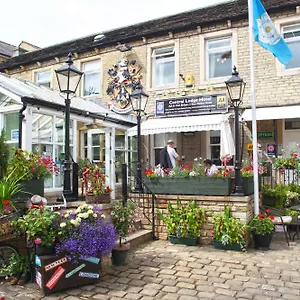Huddersfield Central Lodge Hotel Huddersfield