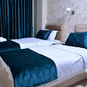 https://rast-hotel.aboutbakuhotels.com